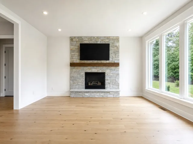 Listing photo before Virtual Staging applied with AI